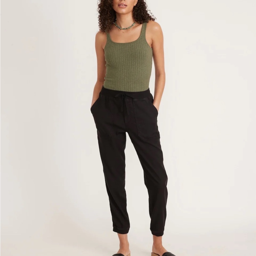 Luna Drapey Jogger pant in Black by Marine Layer